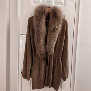 Magaschoni cashmere sweater with removable fur collar